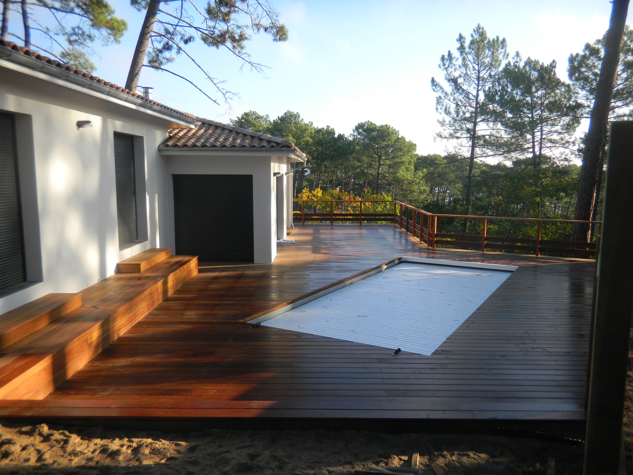 terrasse pilotis construction piscine